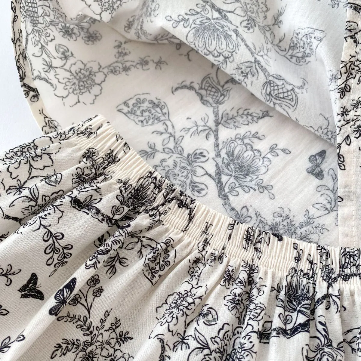 مجموعة اروين   ARWEN & AJH GROUP 2024 Summer New Female Baby Chinese Ink Floral Two-piece Lapel Short-sleeved Shirt   Bag Fart Pants Suit