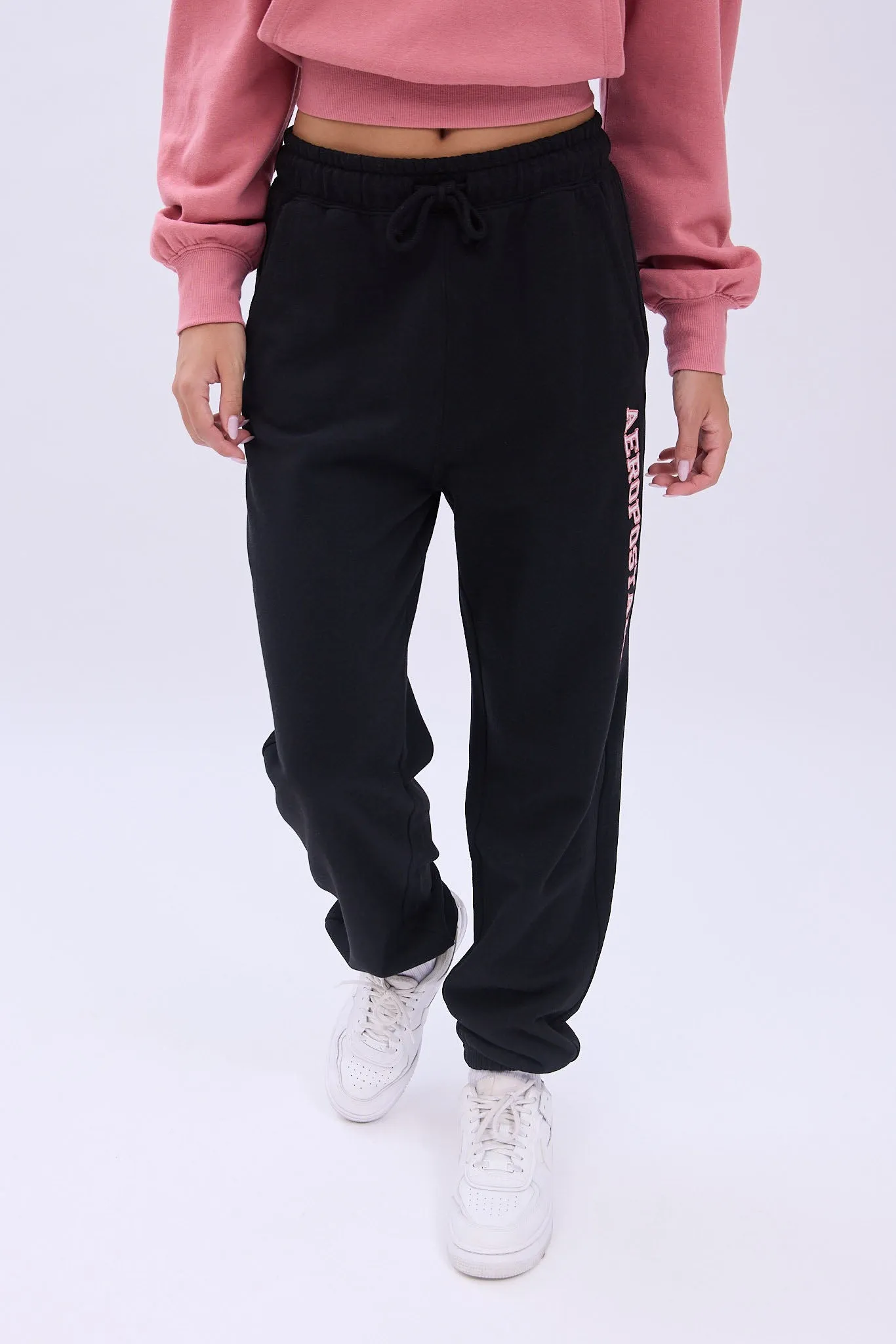 AERO Boyfriend Jogger