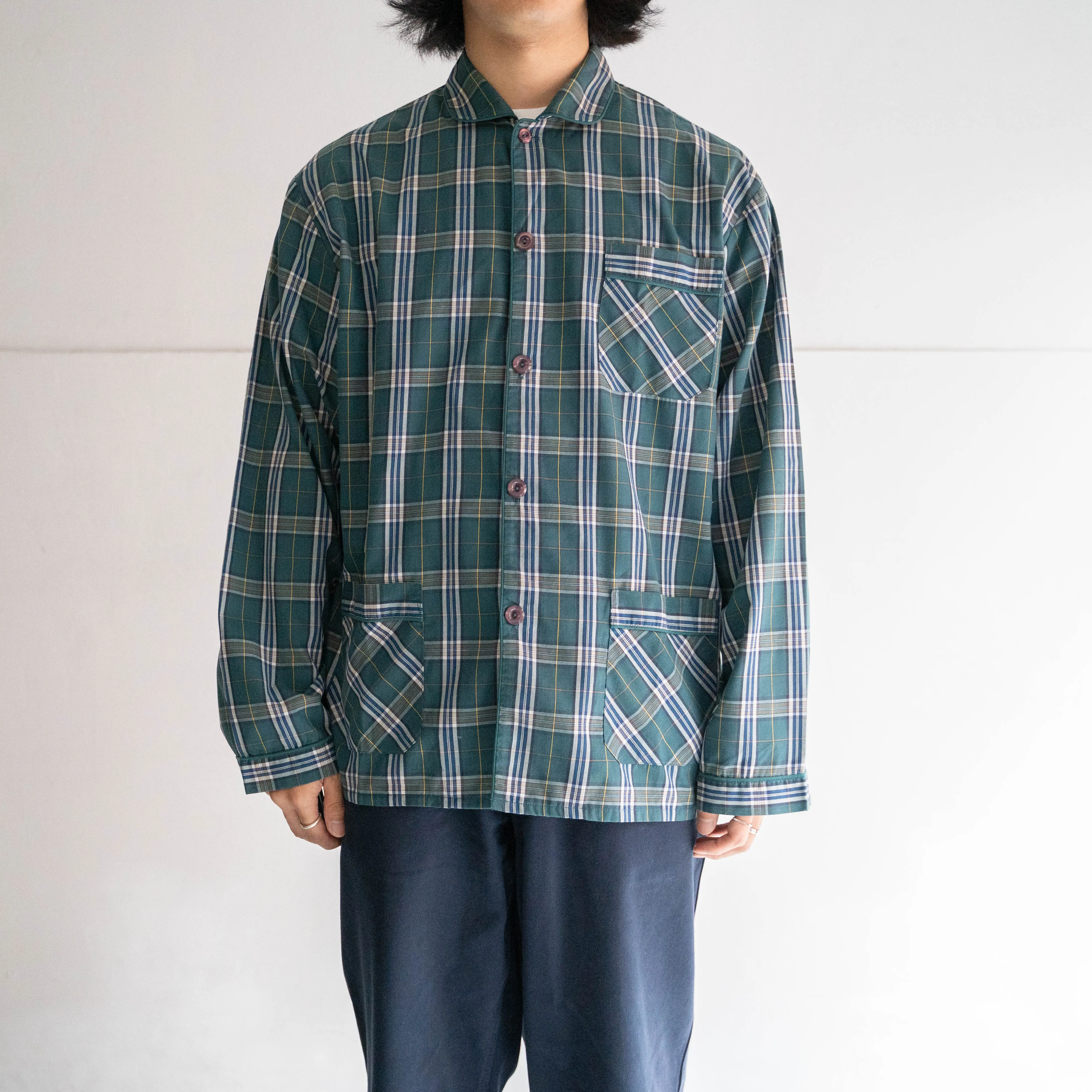 around 1980s France green base checked pajama shirt