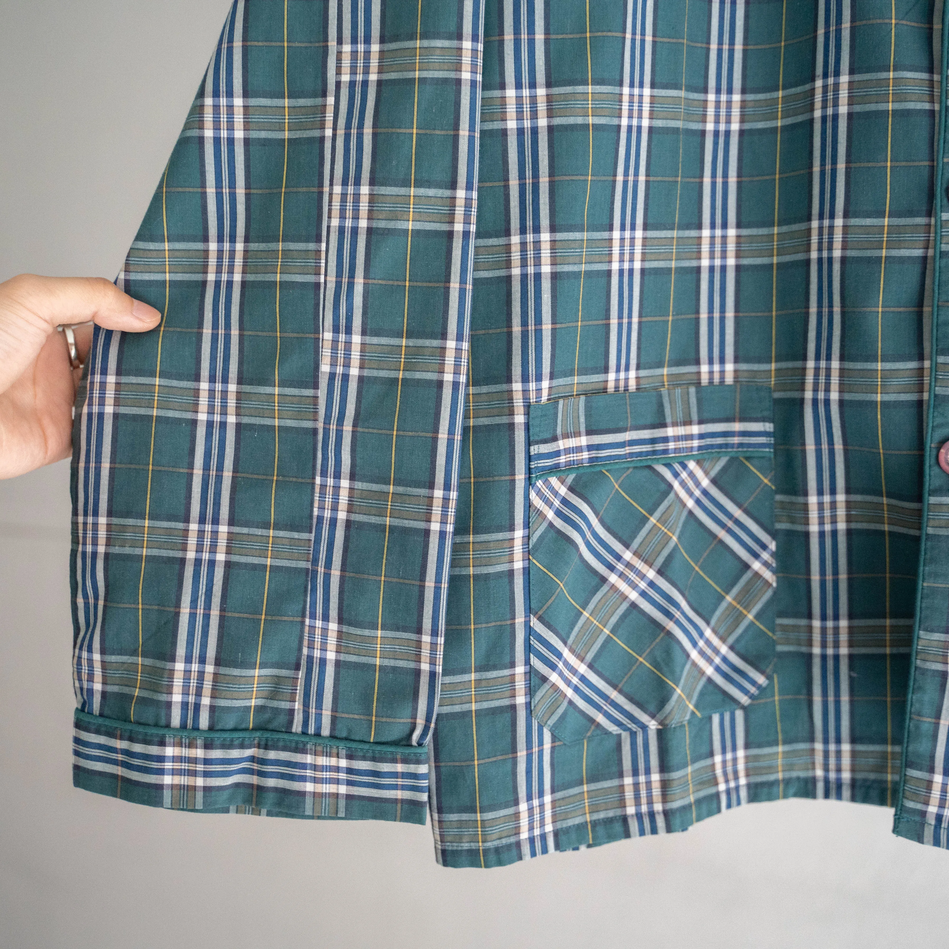 around 1980s France green base checked pajama shirt