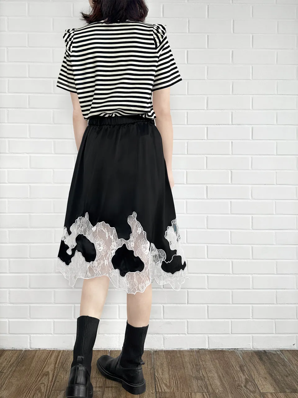 Black Silk Asymmetric Lace Trim Knee Length A-line Skirt