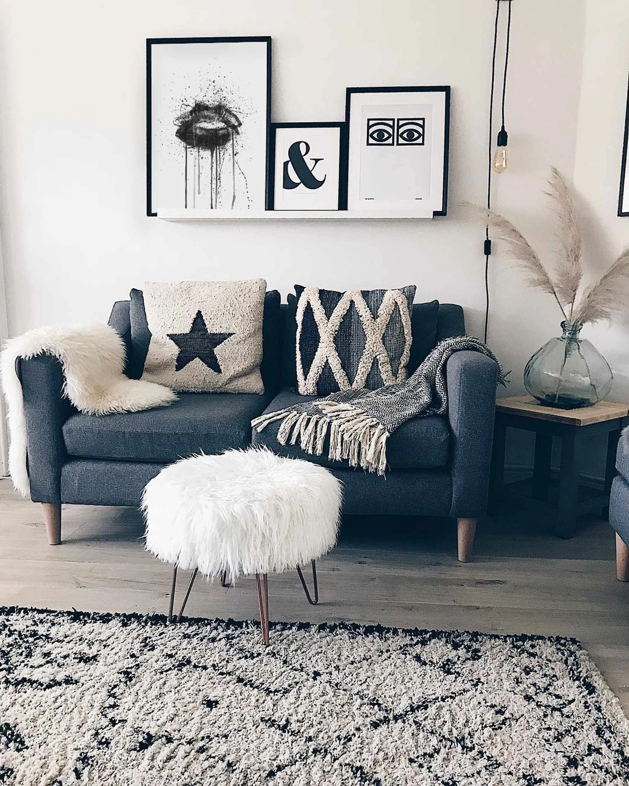Black Velvet' Lips Wall Art Print