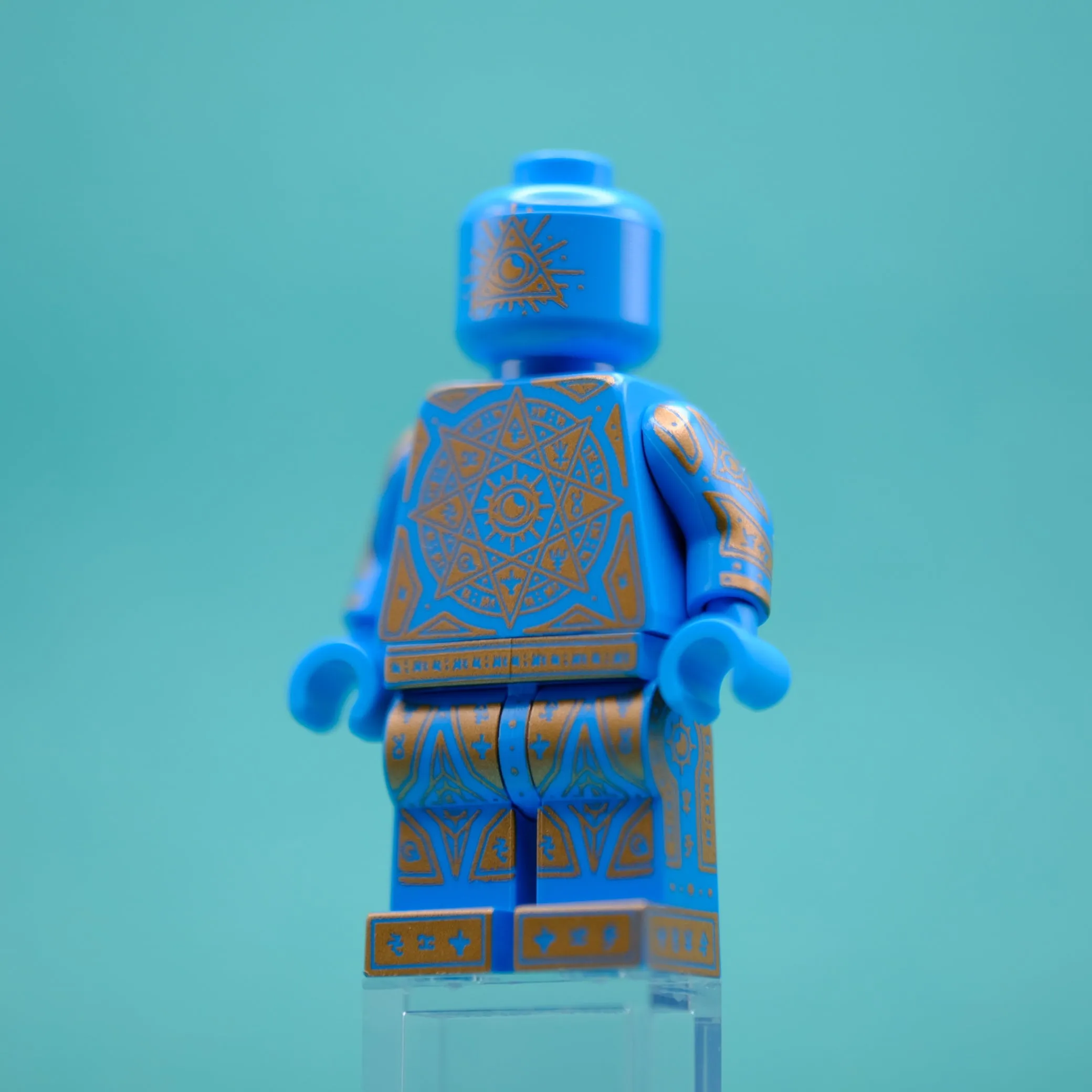Bronze Illuminati Camofig
