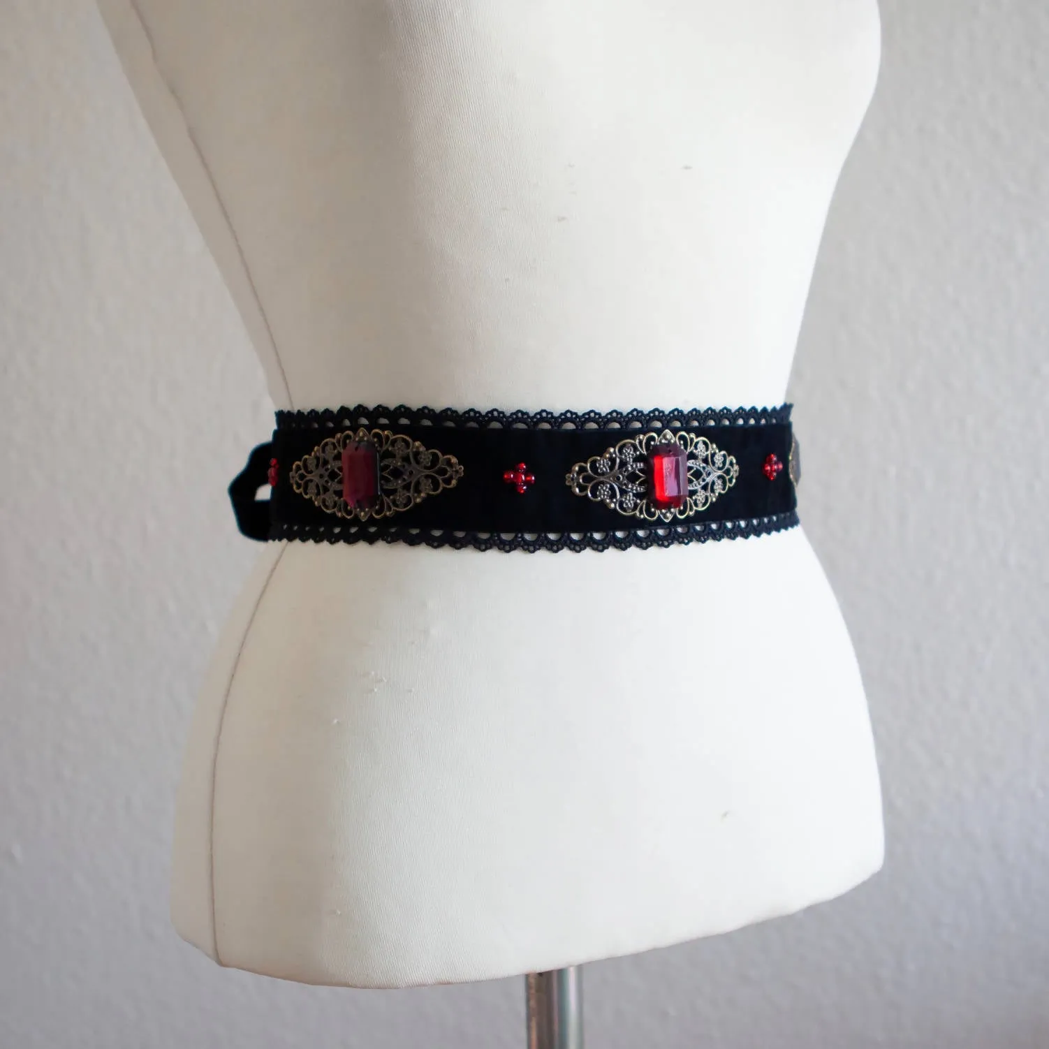 Carmella Belt