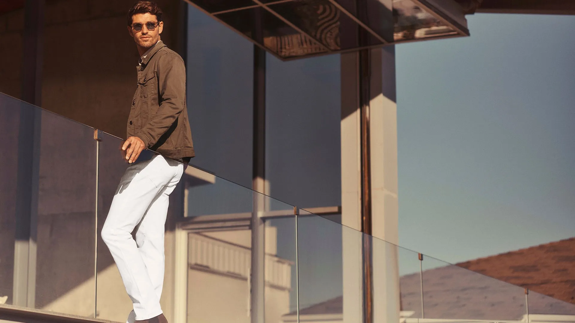 Courage Straight Leg Pants In Double White Comfort