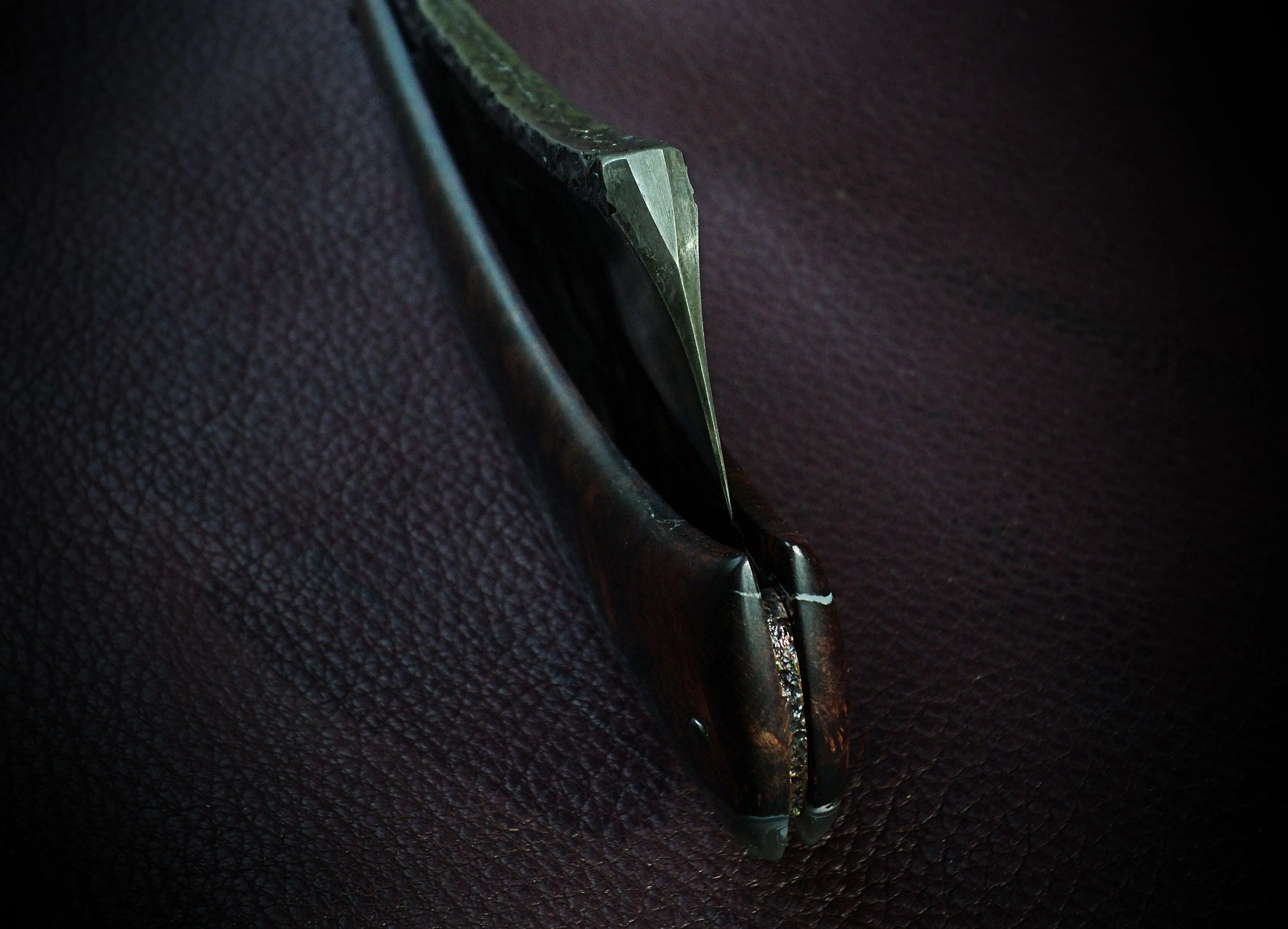 Dylan Farnham Custom Straight Razor "Fractured Stone"