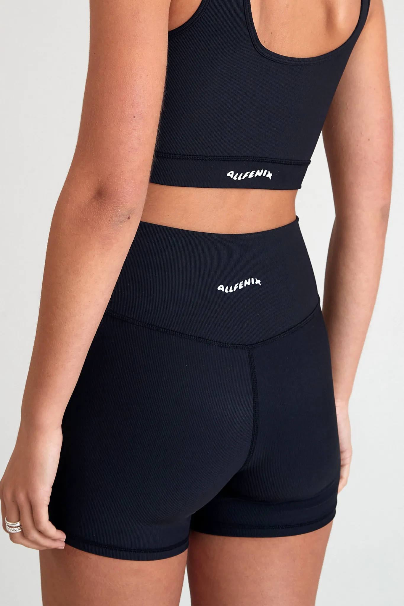 EcoRib V-Waist 5" Bike Shorts