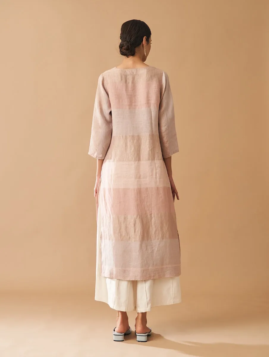 Fara V-Neck Embroidered Kurta