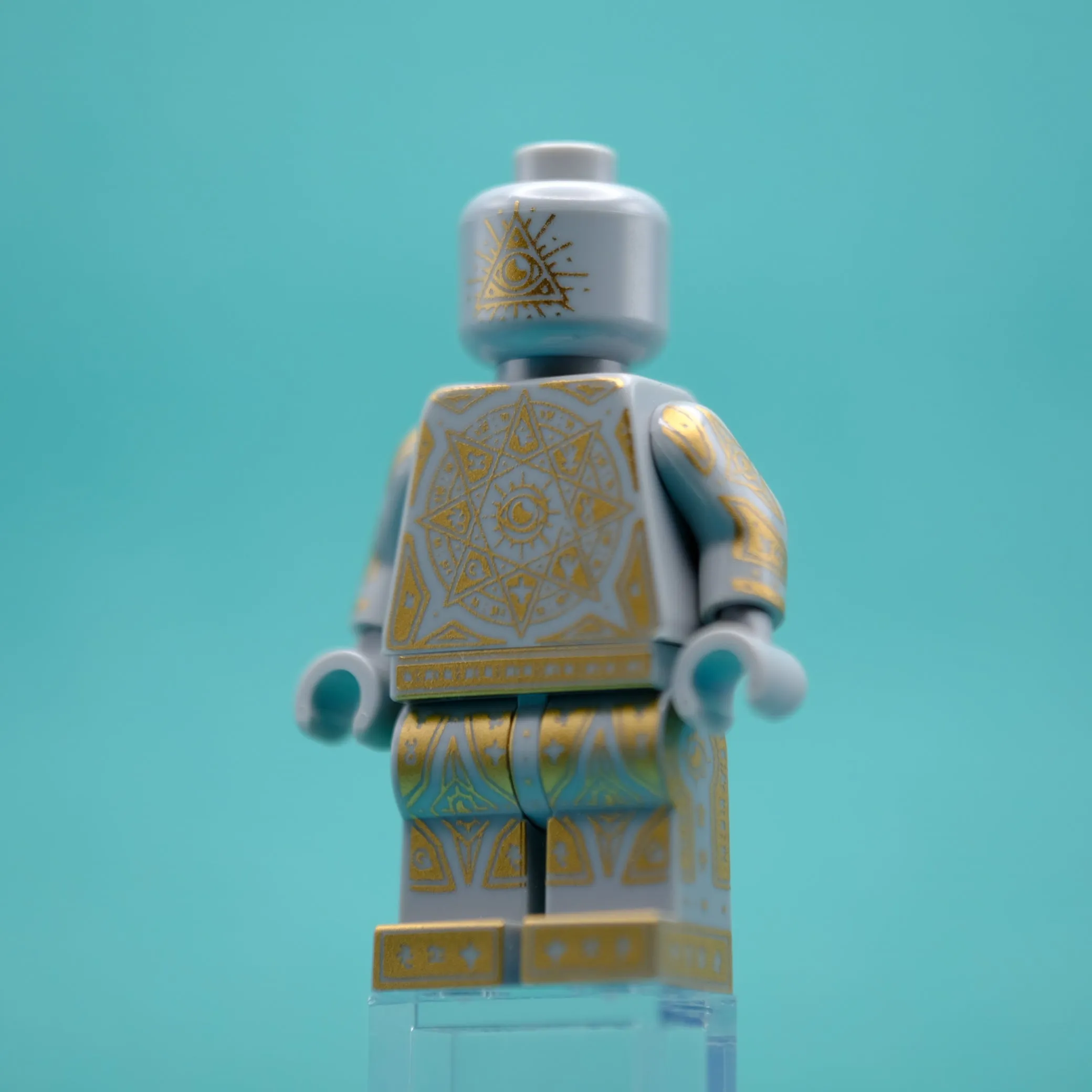 Gold Illuminati Camofig