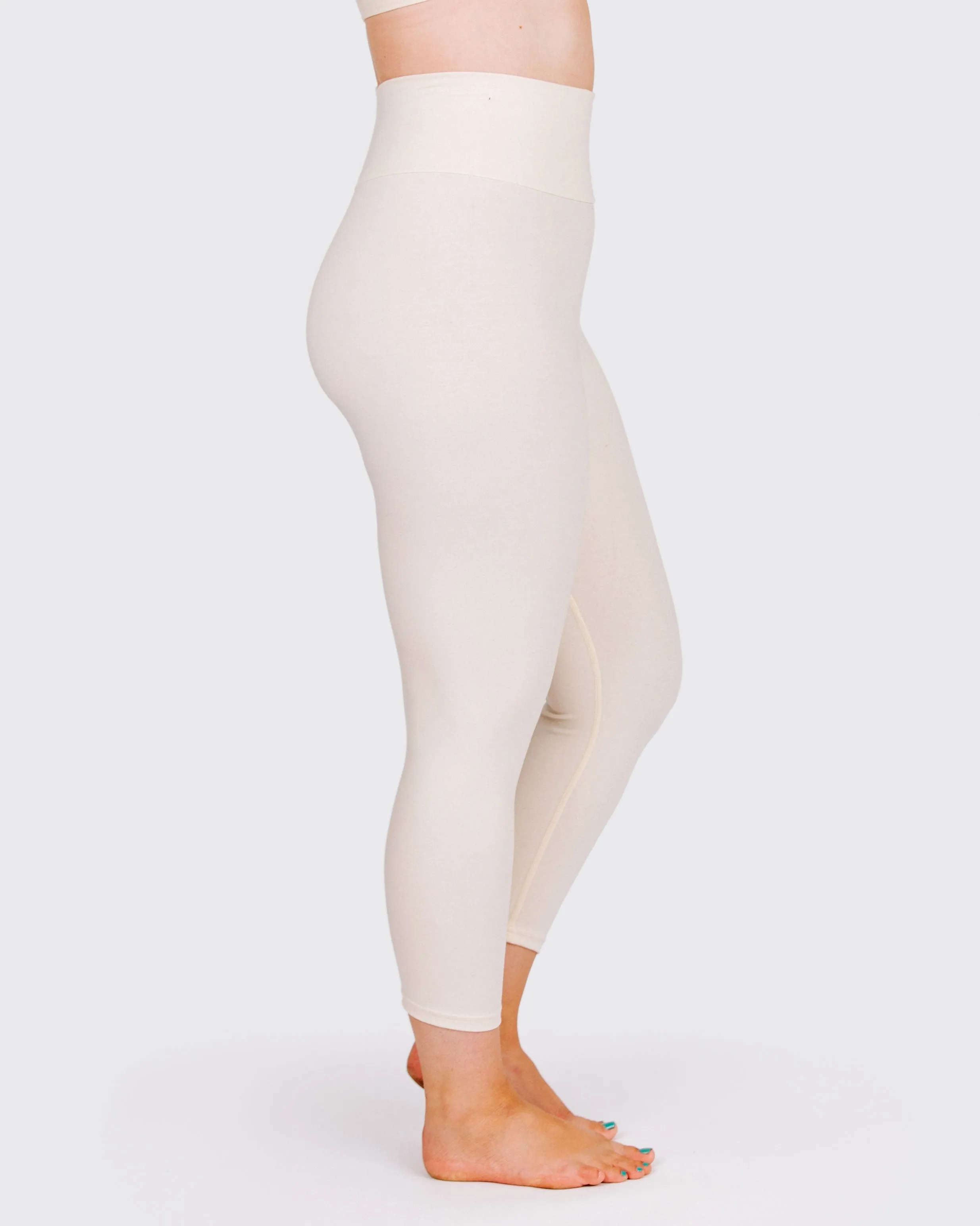 High Rise 3/4 Length Leggings Plain Black