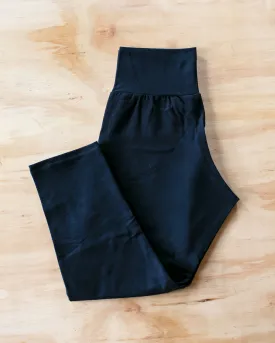 High Rise 3/4 Length Leggings Plain Black