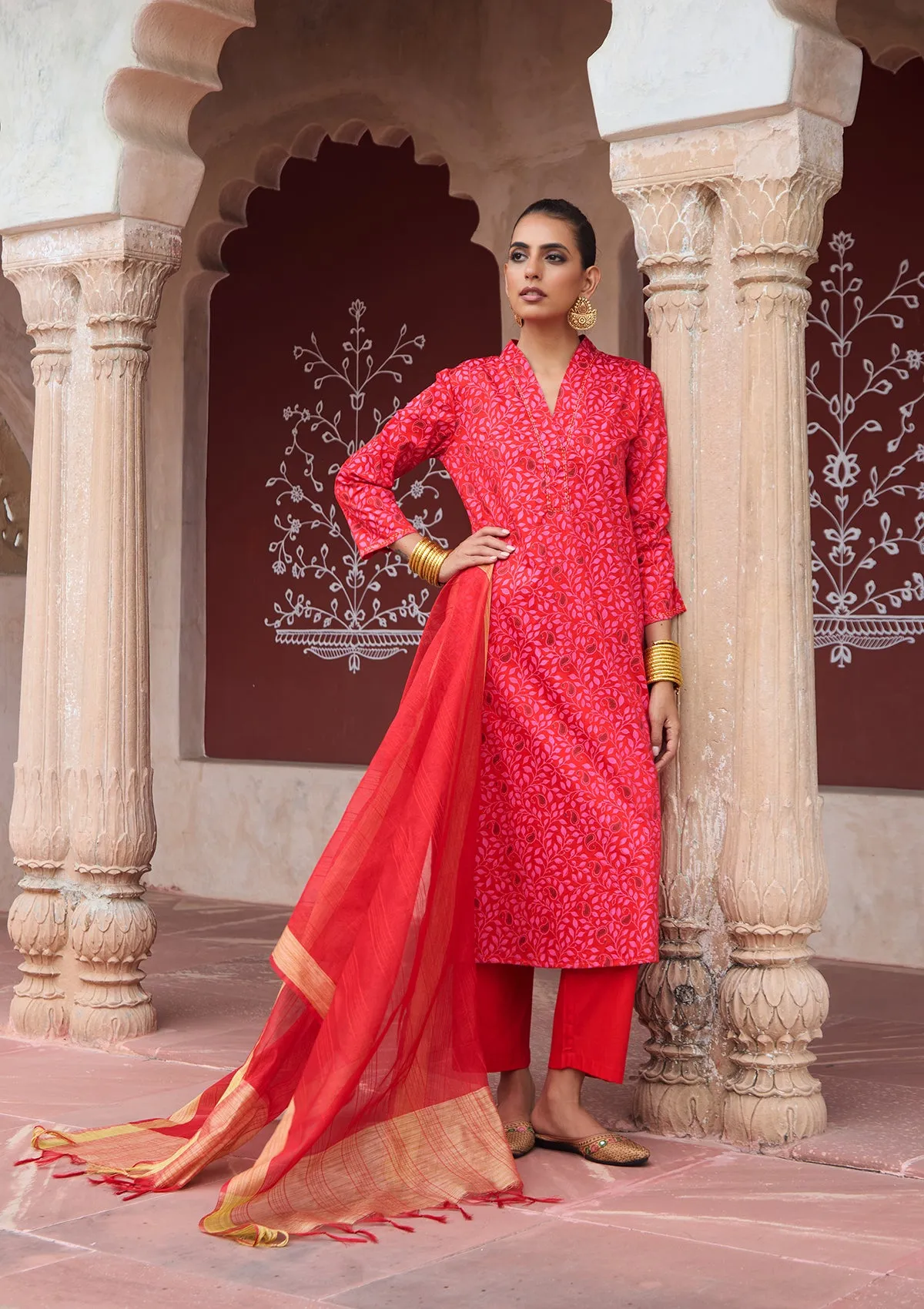 HOC Crafts Glazed Cotton Hand Block Printed with Hand Embroidery Women's 3 PC Long Kurta Set with dupatta - Maroon