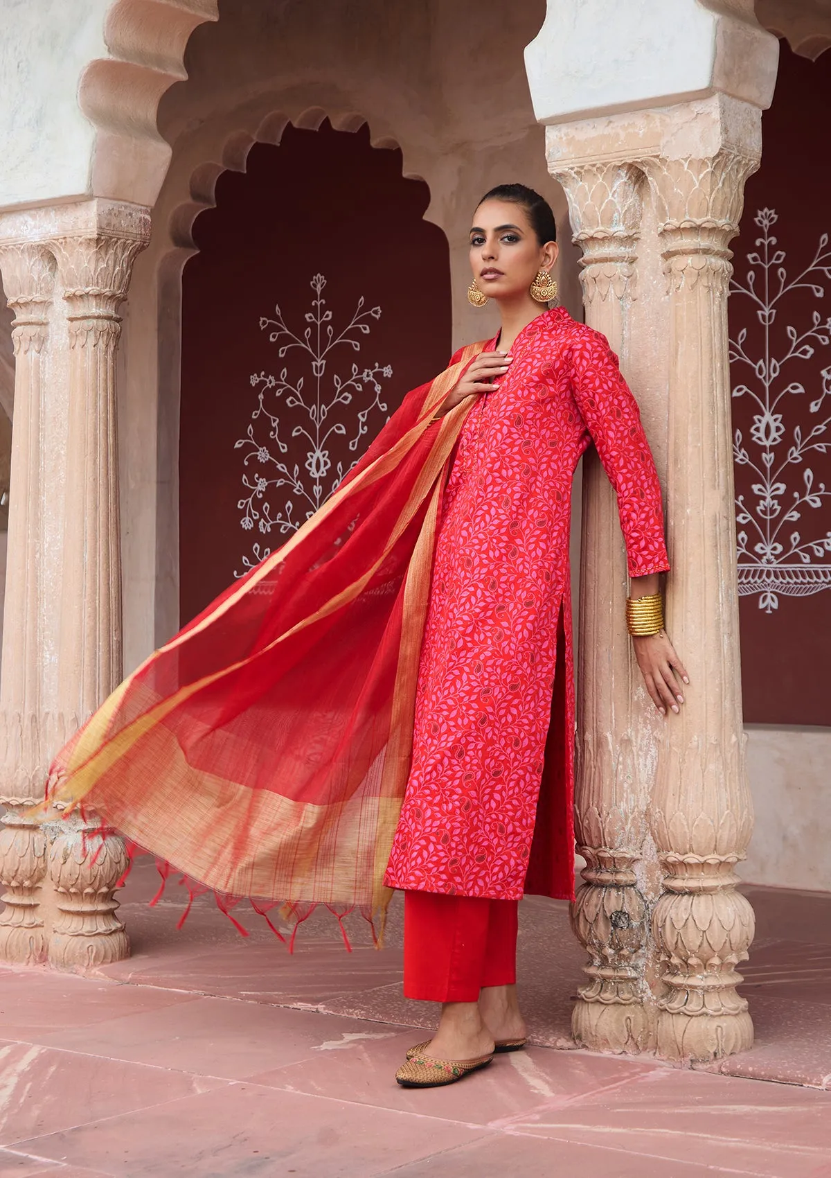 HOC Crafts Glazed Cotton Hand Block Printed with Hand Embroidery Women's 3 PC Long Kurta Set with dupatta - Maroon