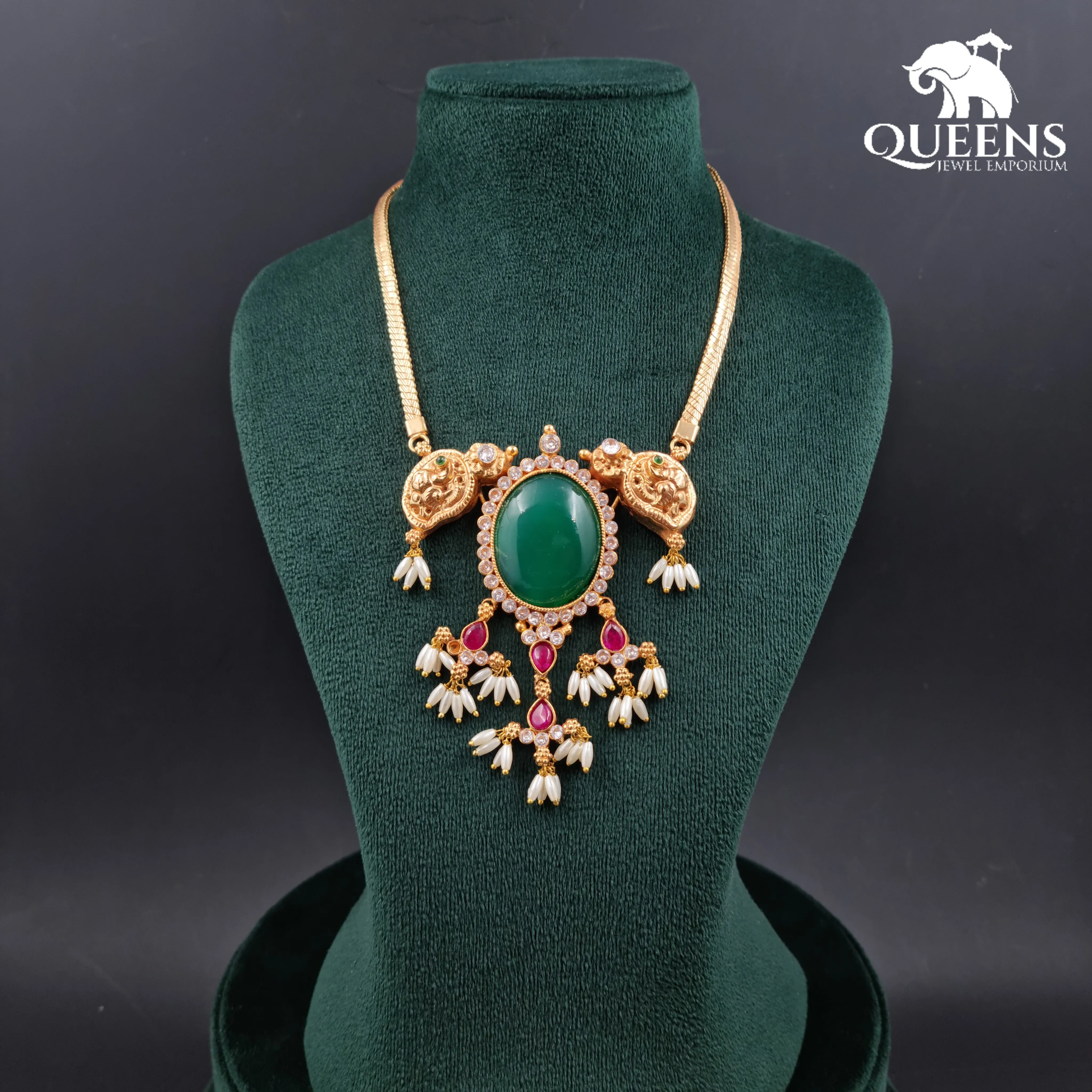 INMATHI KEMP NECKLACE