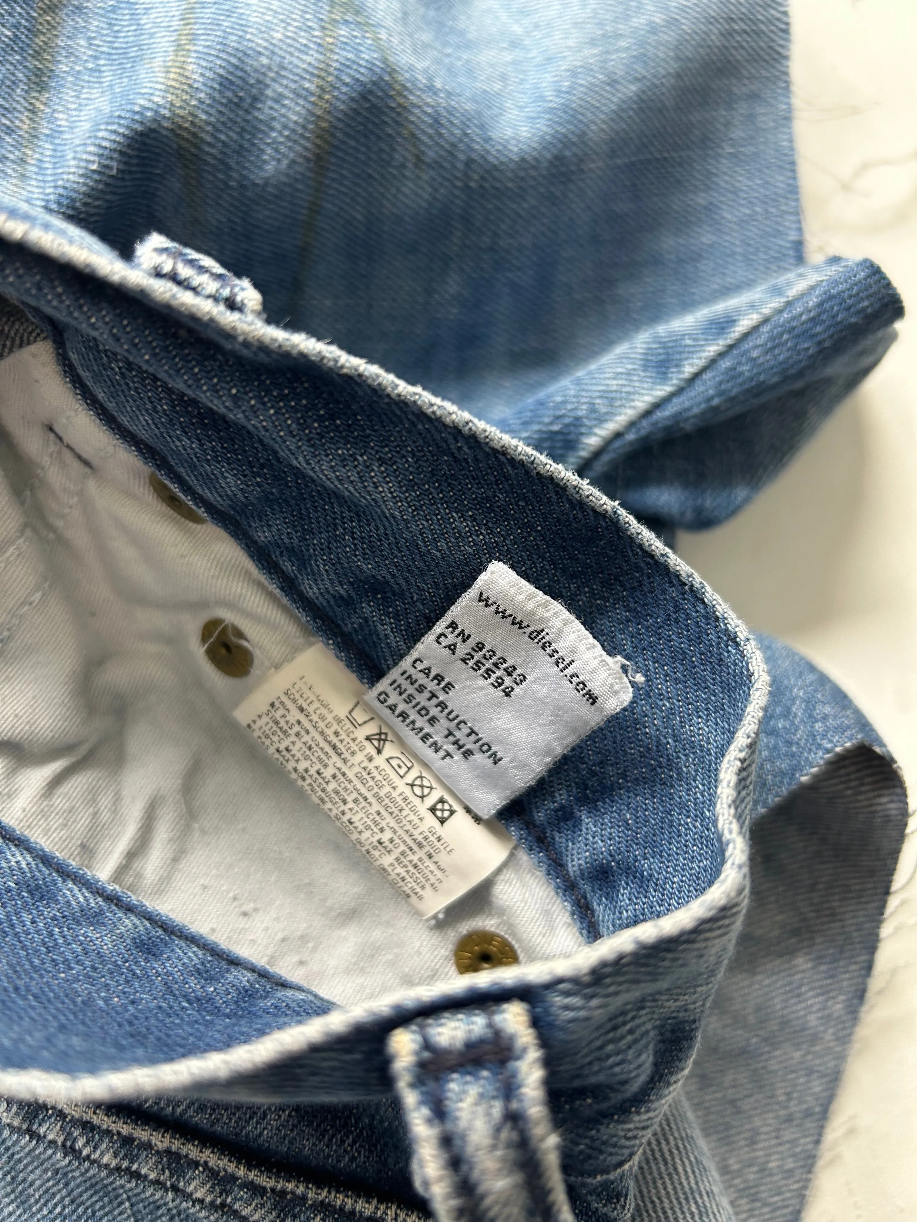 Light blue denim low rise mini short (XS/S)