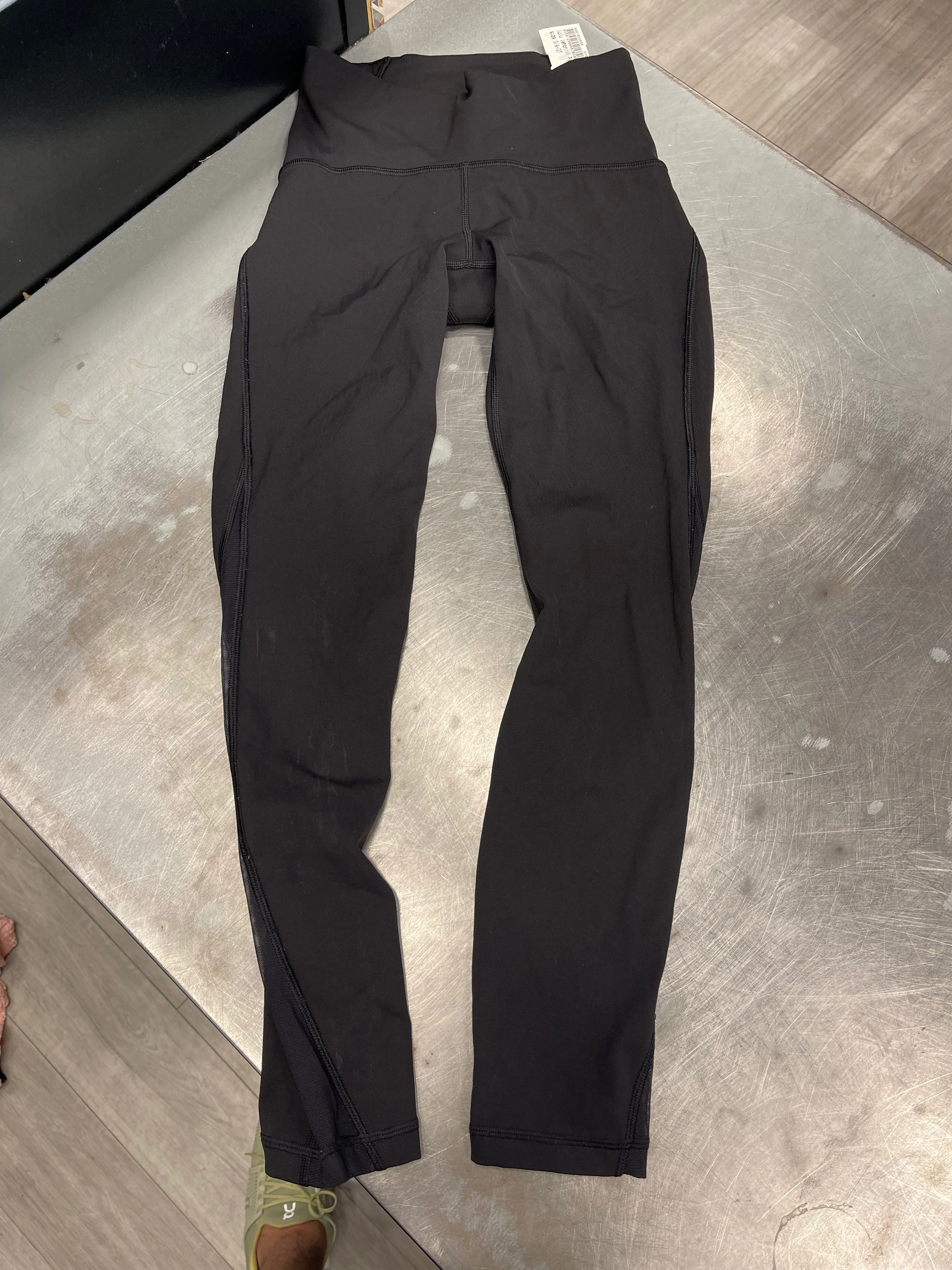 Lulu Lemon Athletic Pants Size 3/4 (27) 3099