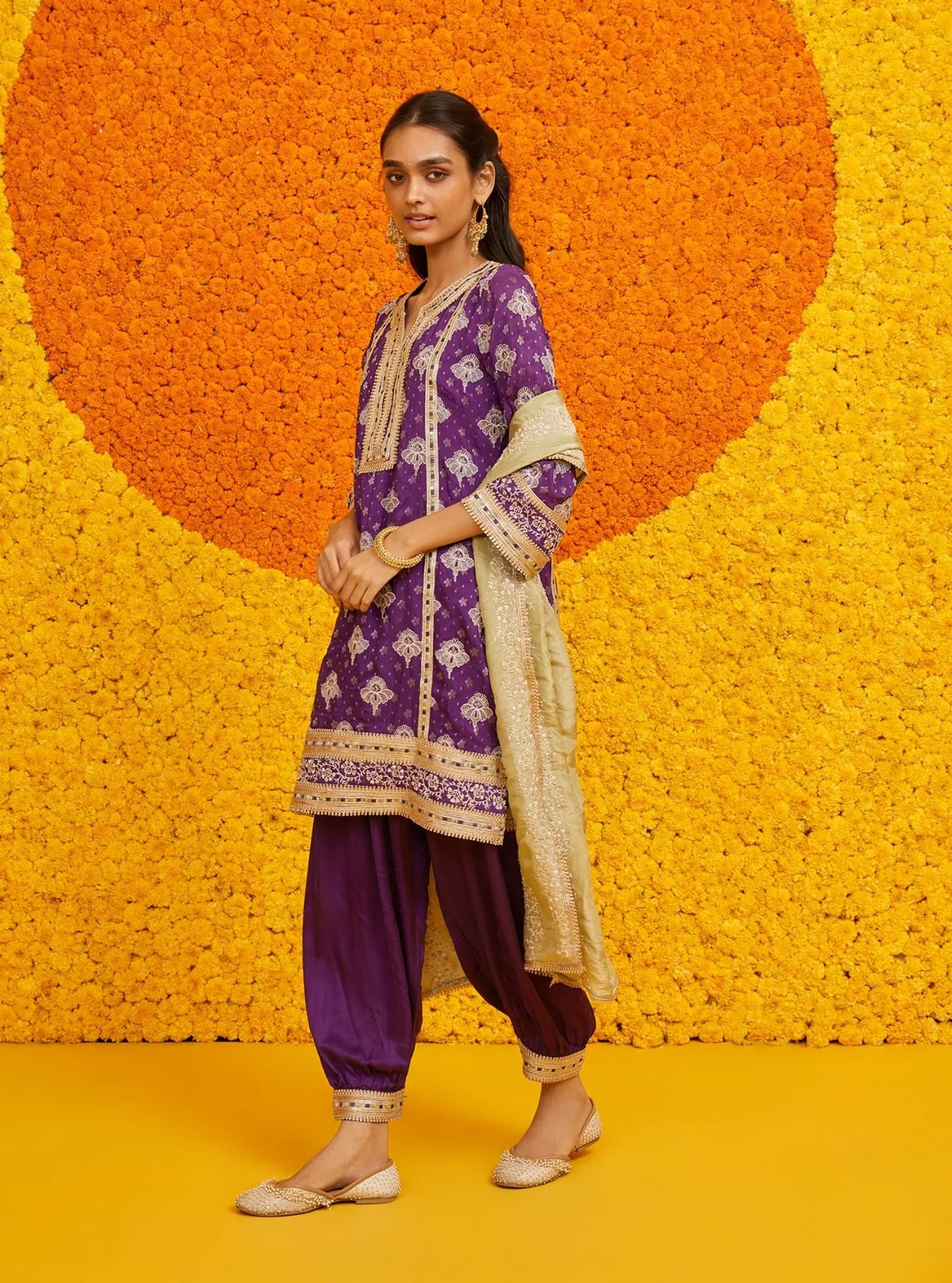 Mulmul Banarsi Faye Purple Kurta With Mulmul Cupro Satin Faye Purple Pant