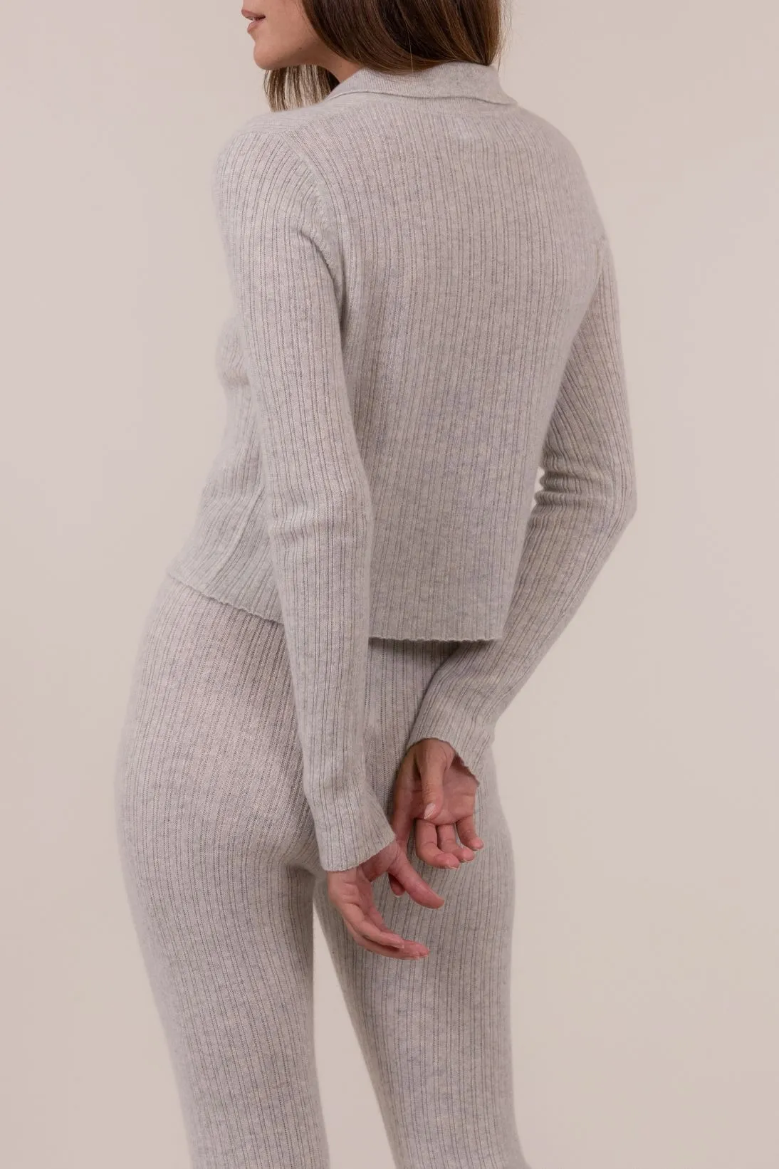 RIBBED CROPPED CARDIGAN TOP