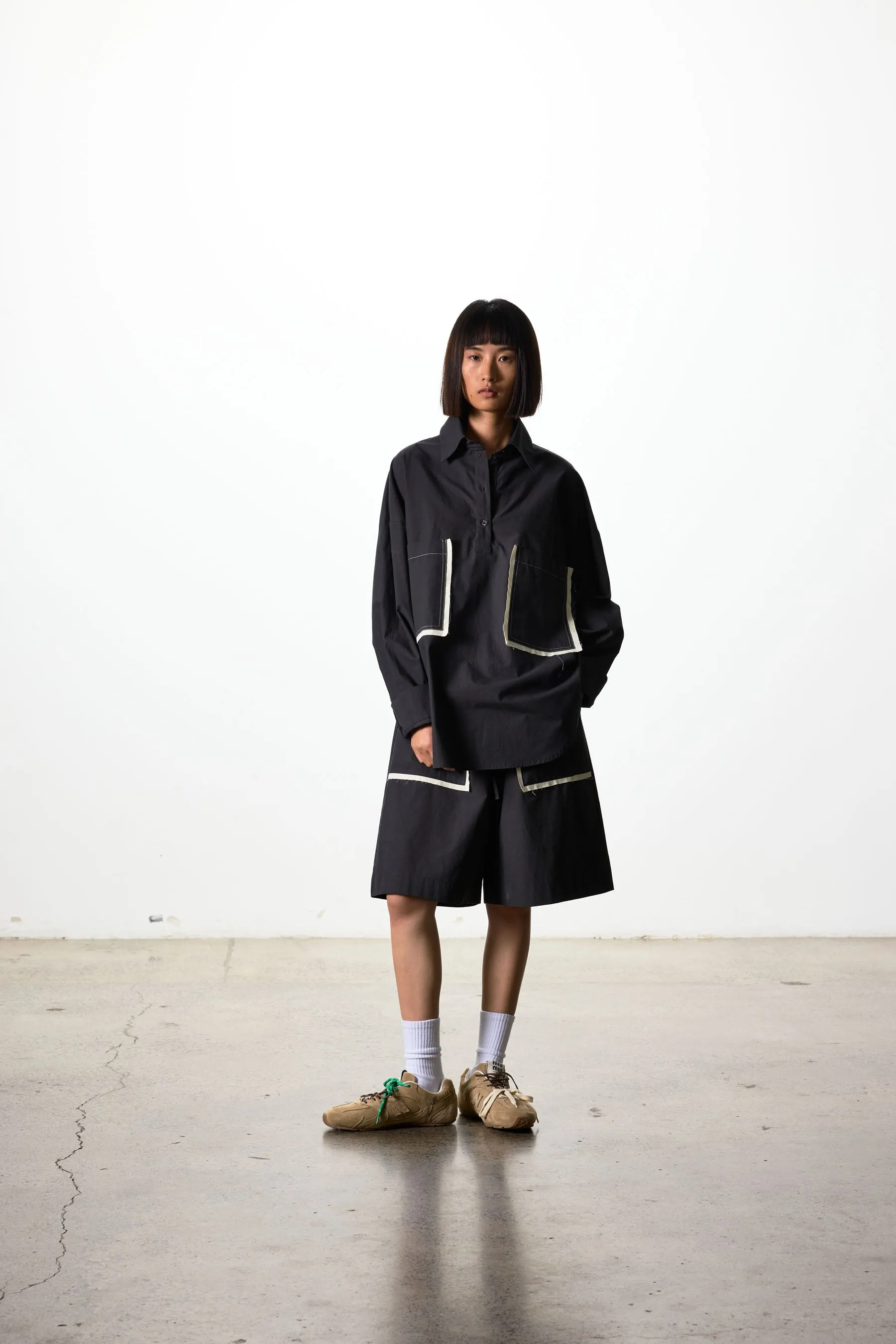 Ricochet Linley Short - Washed Black