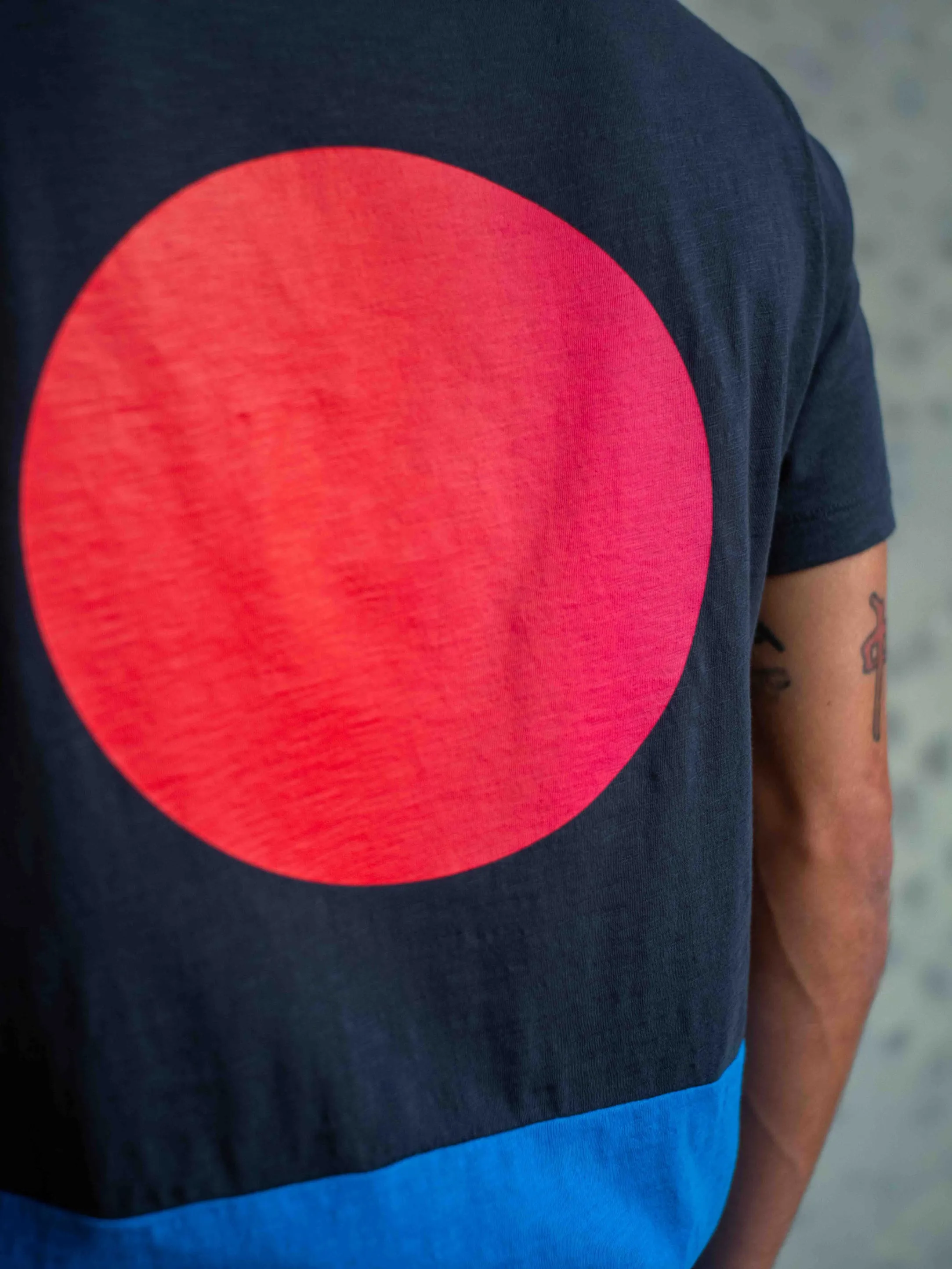 T-SHIRT GRAPHIC SUNSET CHARCOAL