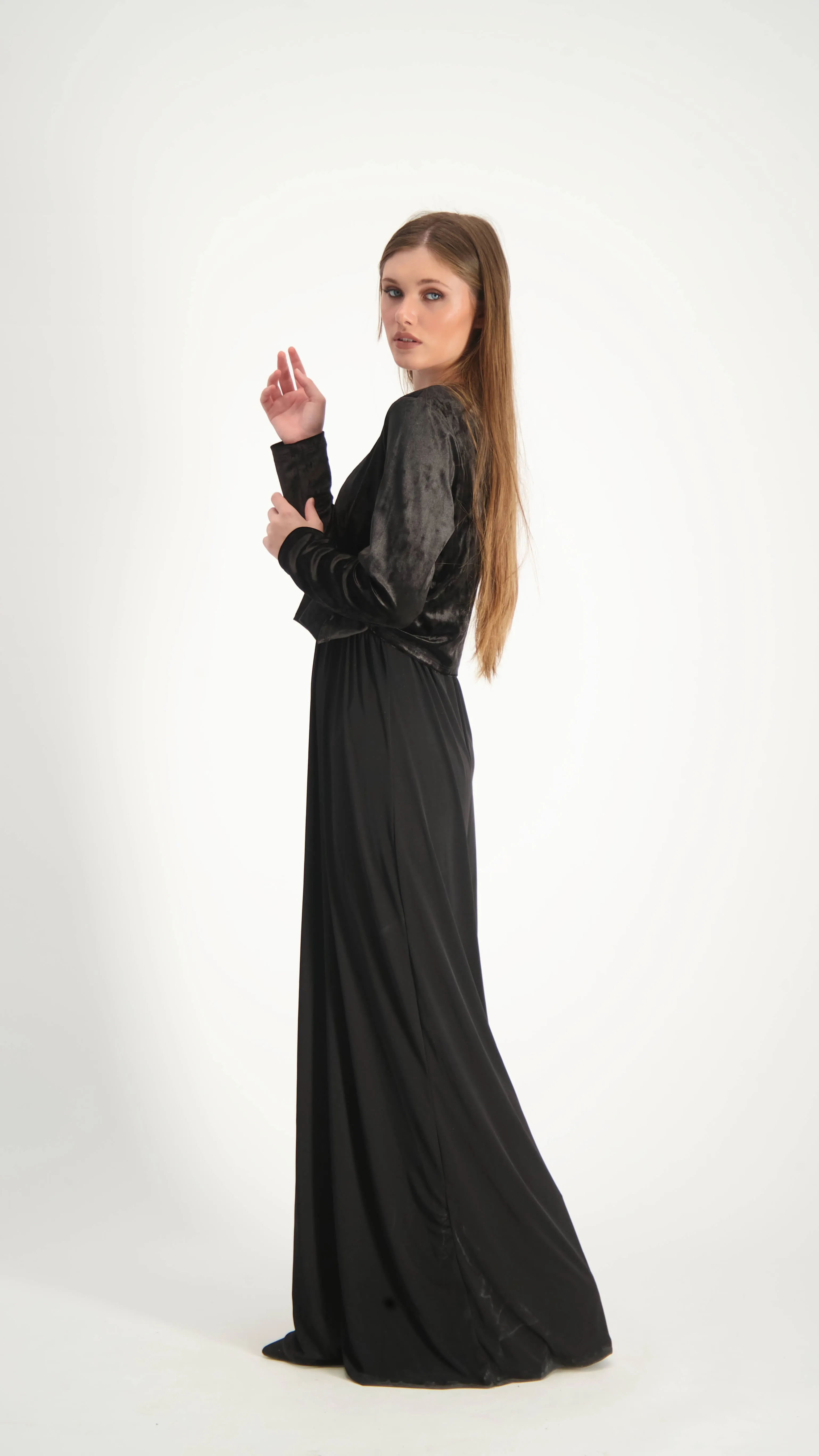 Velvet Maxi Nursing Dress / Black Ice