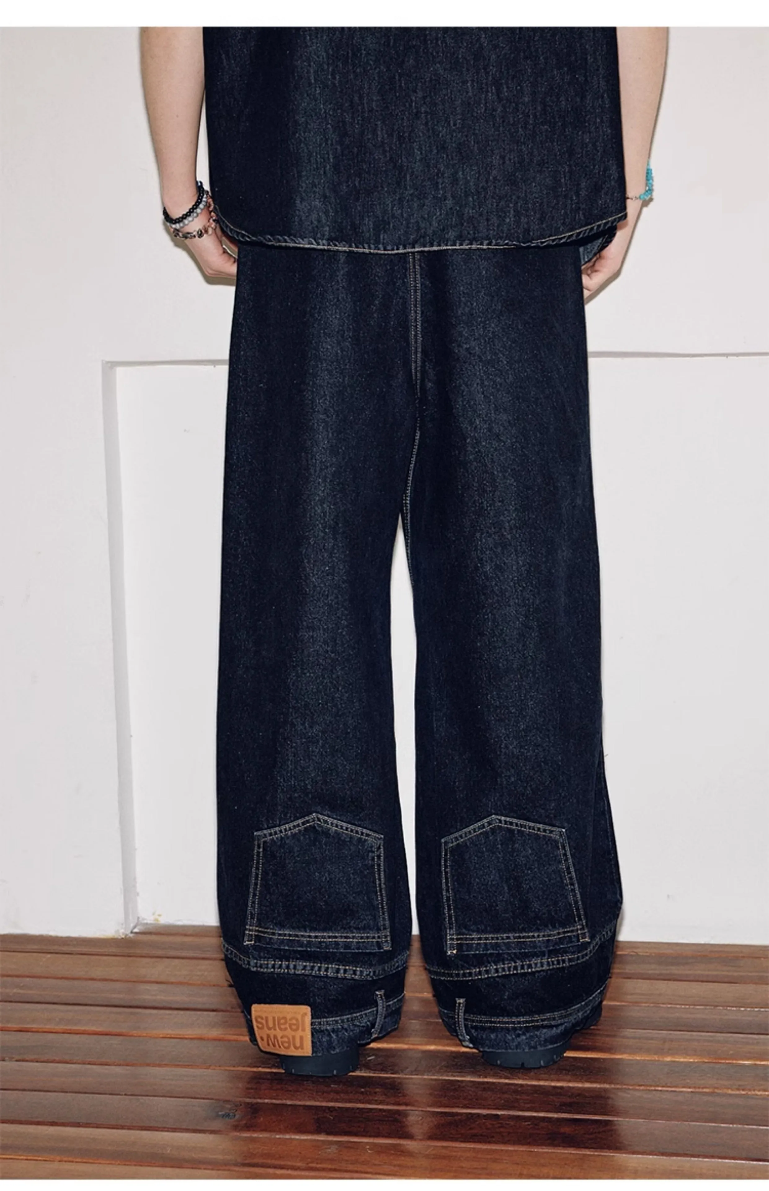Wide Leg Inverted Jeans