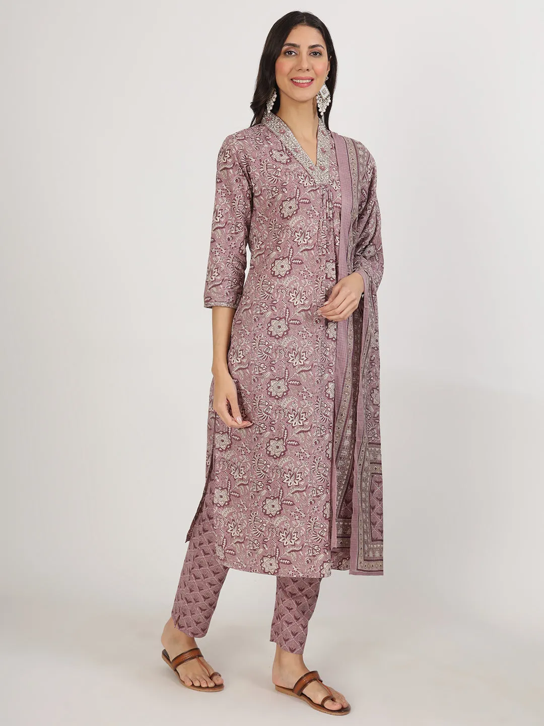Women Purple Floral Printed Cotton Kurta Sets